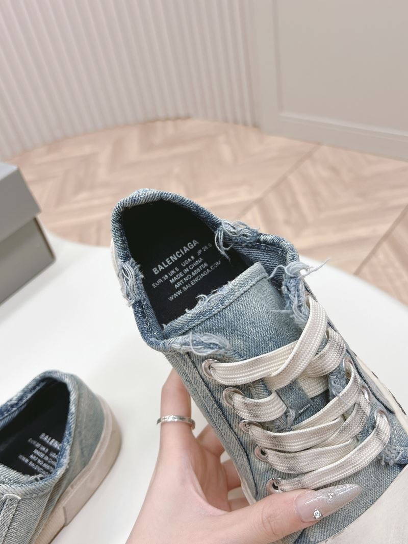 Balenciaga Low Shoes